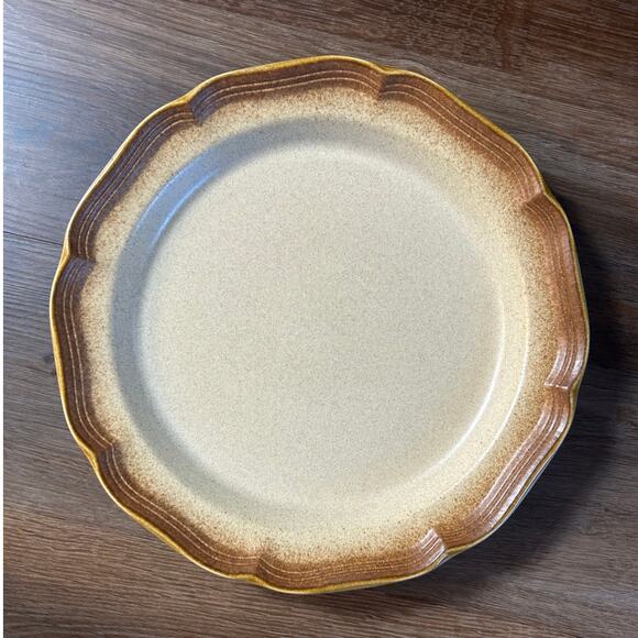 2 Mikasa Vintage Wholewheat E8000 Round Serving Platters 12.5" Diameter - Picture 4 of 6